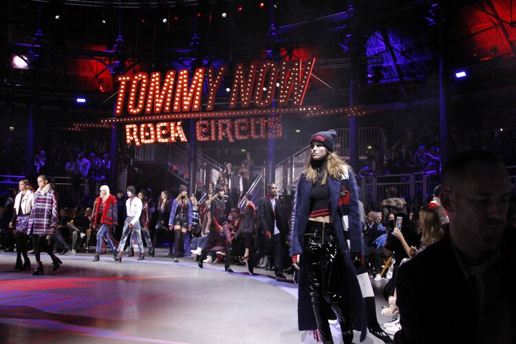 London Fashion Week catwalk scene