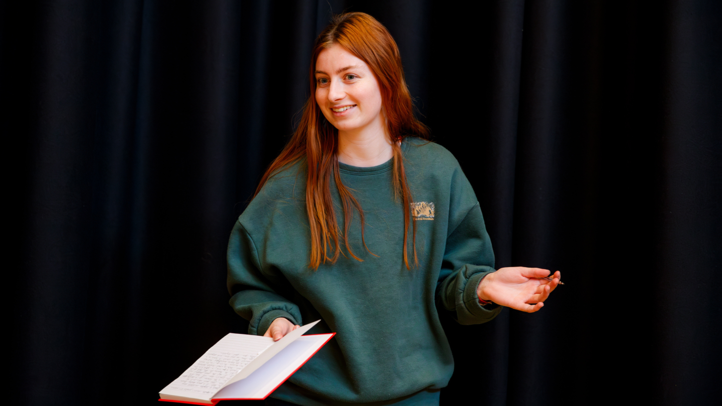 Poetry Writing Drop In | Roundhouse